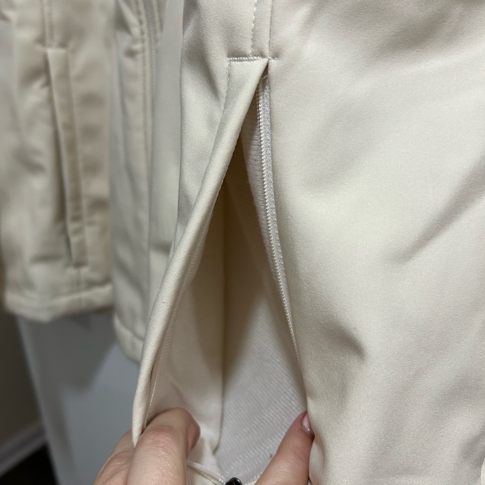 Columbia Jacket - Picture 4 of 6